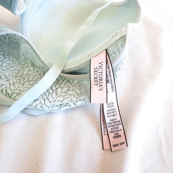 32D Victoria Secret racerback demi bra - Picture 4 of 5